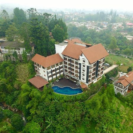 The Grand Hill Resort-Hotel 펀칵 외부 사진