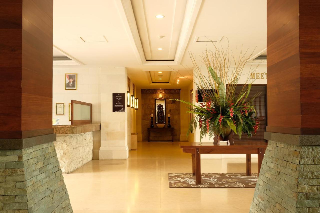 The Grand Hill Resort-Hotel 펀칵 외부 사진