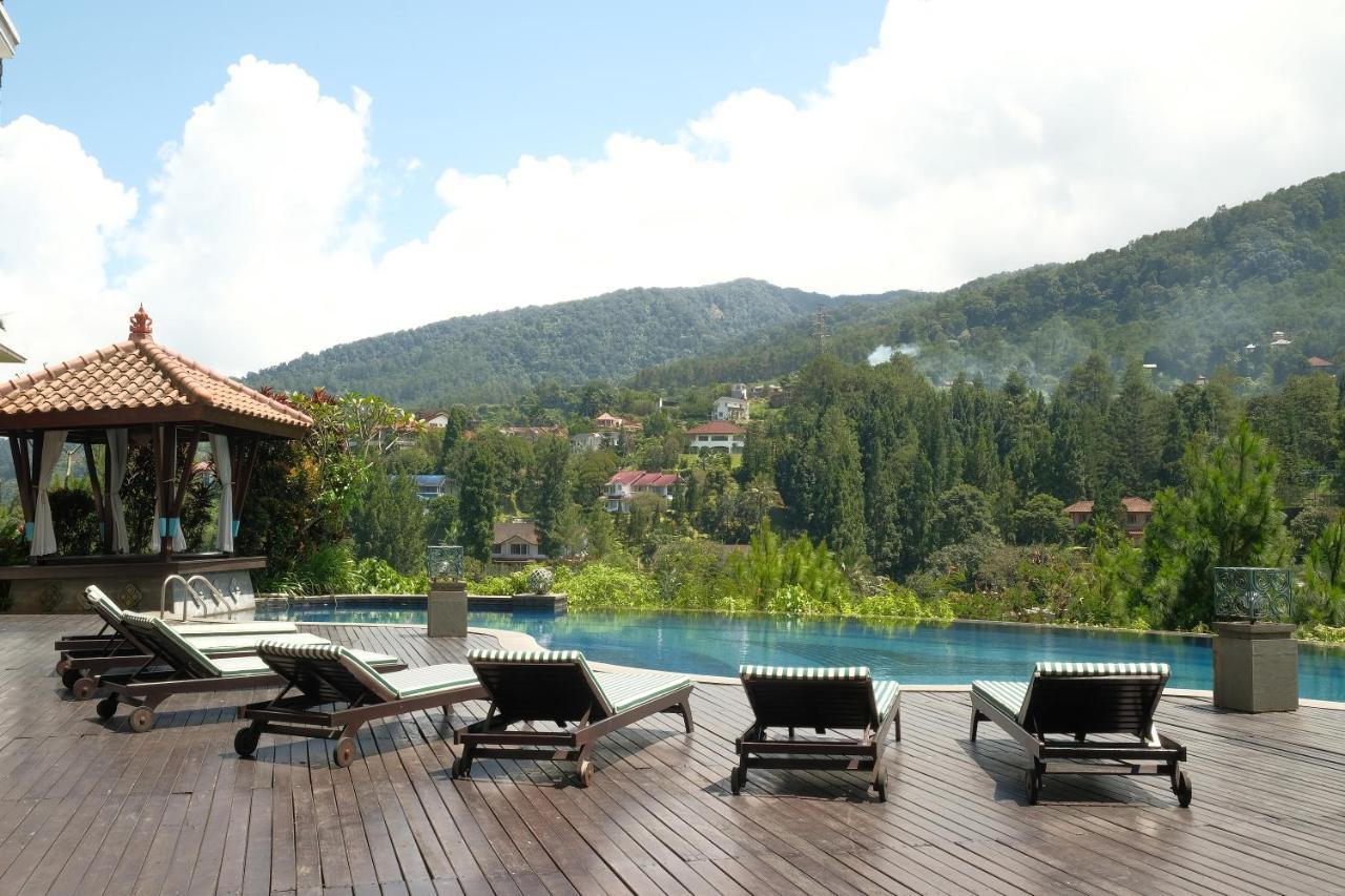 The Grand Hill Resort-Hotel 펀칵 외부 사진