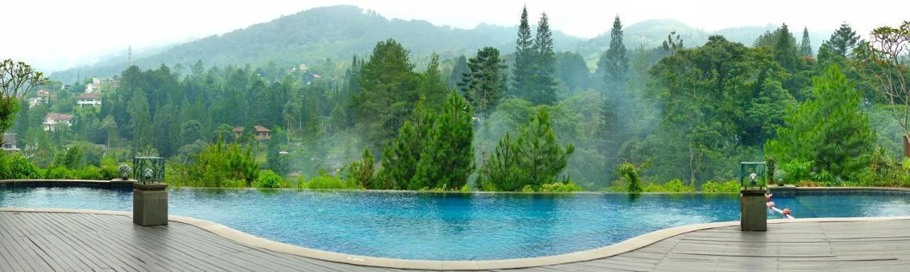 The Grand Hill Resort-Hotel 펀칵 외부 사진