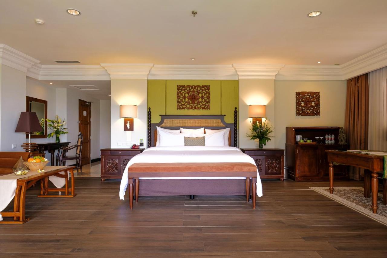 The Grand Hill Resort-Hotel 펀칵 외부 사진